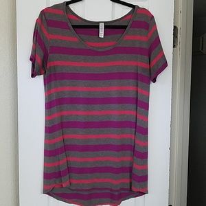 EUC Soft, stretchy, scoop neck, fun stripes, sz M